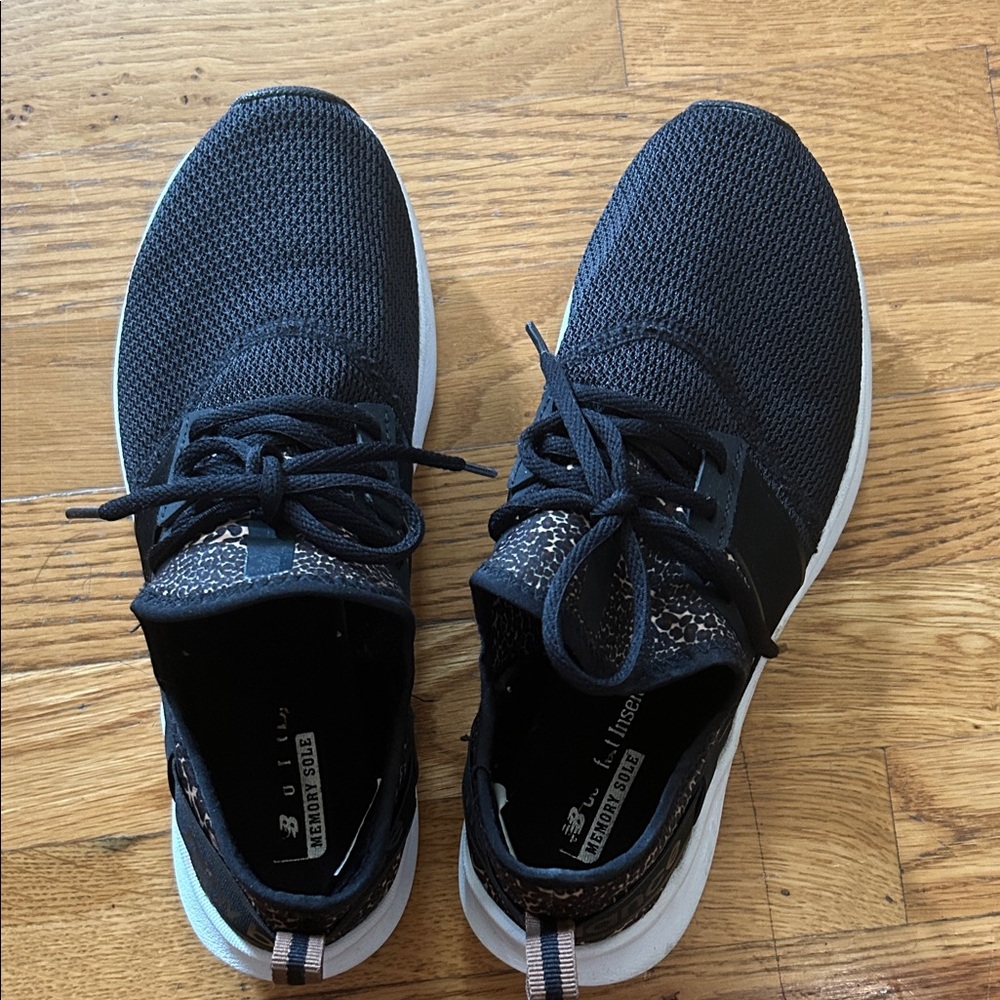New Balance Black Sneakers